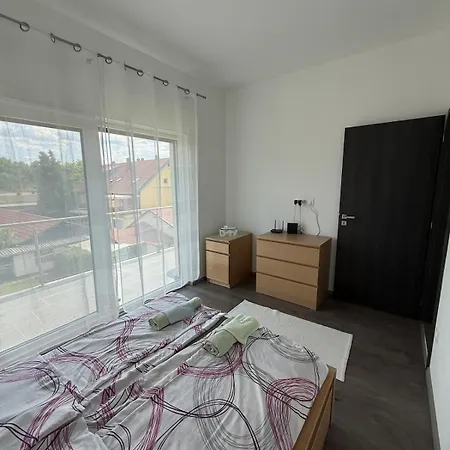 Zamardi Apartman Апартаменты Замарди